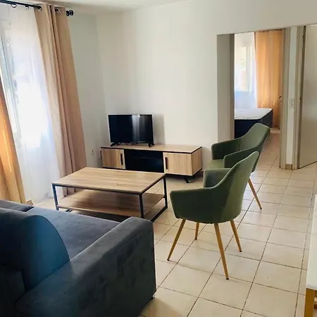 Filippi Aparthotel 3*