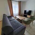 Filippi Lägenhetshotell 3*