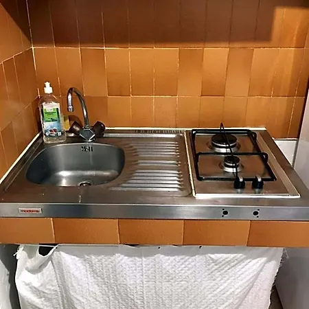 Ξενοδοχείο με διαμερίσματα Filippi 3*
