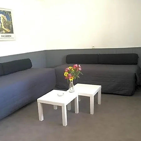 Ξενοδοχείο με διαμερίσματα Filippi 3*