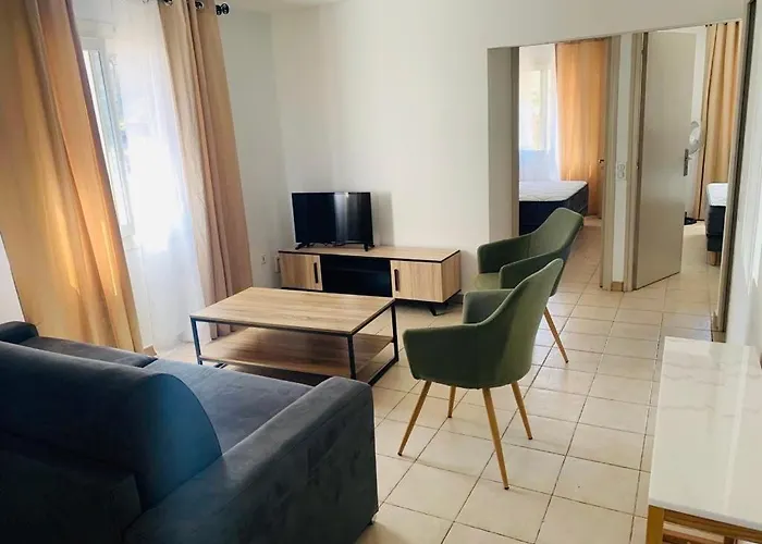 Filippi Apartahotel 3*